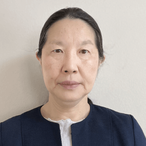 青木久美子 先生