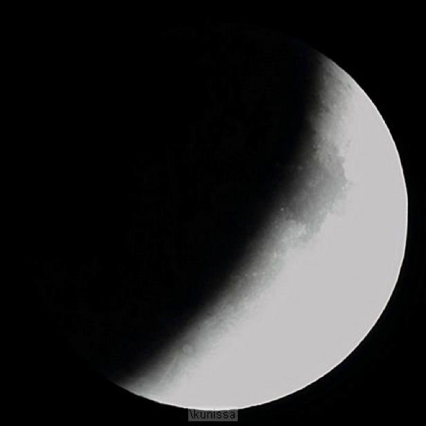2011年12月10日の月食